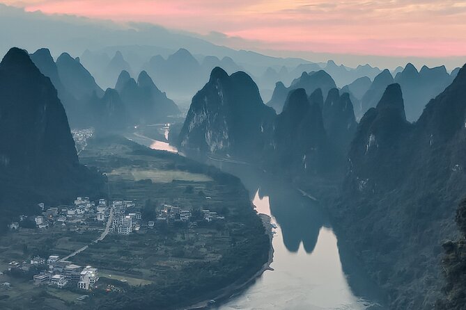 1-Day Guilin Tour to Reed Flute Cave, Xianggong Hill, Bamboo Boat and Night Show - Why this 1-day Guilin route fits tight schedules
