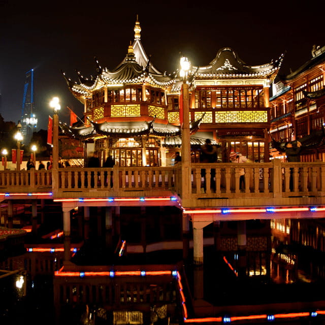 2 Day Private Shanghai Skyline to Watertown & Suzhou Garden - Humble Administrator’s Garden: where Suzhou’s calm becomes real