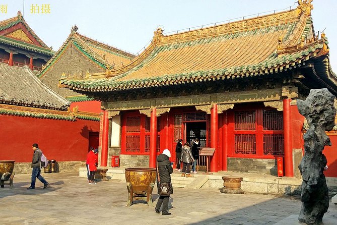 2 Days Beijing Group Tour Including Great Wall And Forbidden city - Day 2: Ming Tombs early, then the Great Wall at Badaling