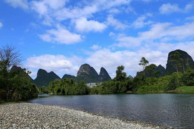 2 days highlights tours : Longji rice terraces & Li River cruise - Yulong River: Slower Water, Karst Scenes, and Village Vibes