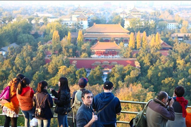 2-Hour Beijing Private Jingshan Coal Hill Park and Beihai Park Walking Tour - How a 2-Hour Private Park Walk Works in Beijing