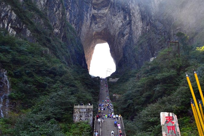 3-Day Private Zhangjiajie Discovery Tour with Glass Bridge - Day 3: Tianmen Mountain, Cable Car Up and Plank Road Along Cliffs