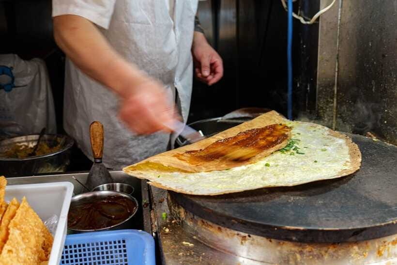 3-hour breakfast walking tour in former French Concession - Price and value: why 77 USD can make sense for Shanghai breakfast