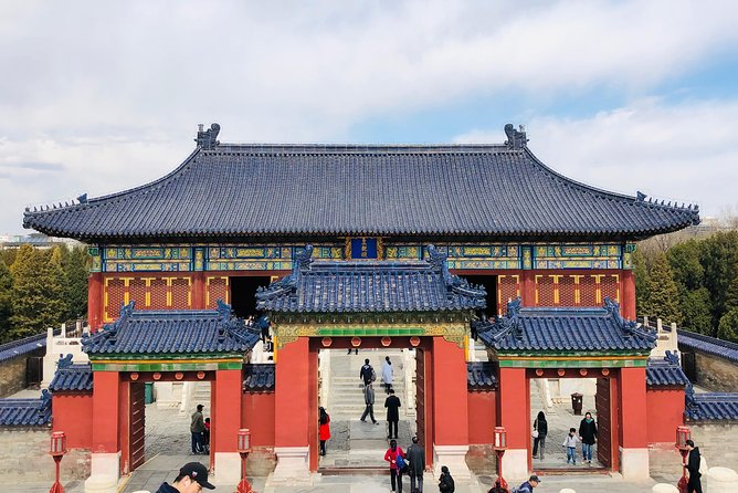 3-Hour Private Tour: Temple of Heaven and Lama Temple - Wudaoying Hutong: The Quick Old-Beijing Contrast