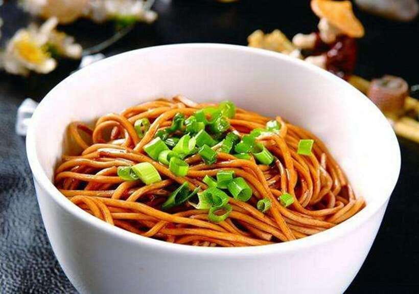 3-Hour Shanghai Street Food Tasting & Old Town Private Tour - Why this 3.5-hour street food and Old Town combo works