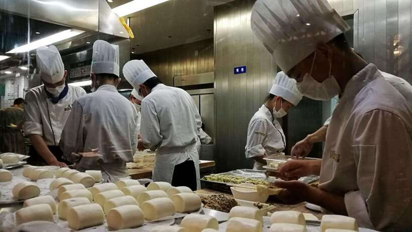3-Hour Shanghai Street Food Tasting & Old Town Private Tour - What is included, and what is not, so there are no surprises