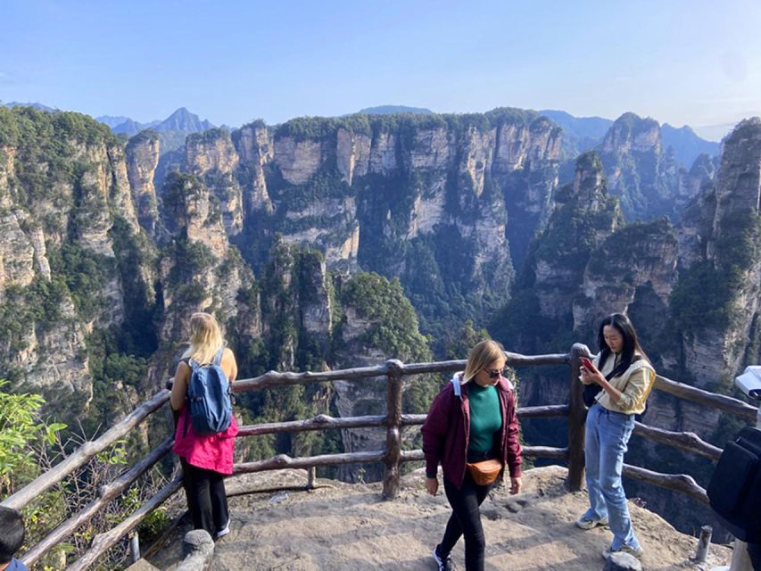 4-Day Highlights of Zhangjiajie With Sunrise Experience - Day 4 Tianmen Mountain: long cable car, Tianmen Cave escalator, and the glass walk