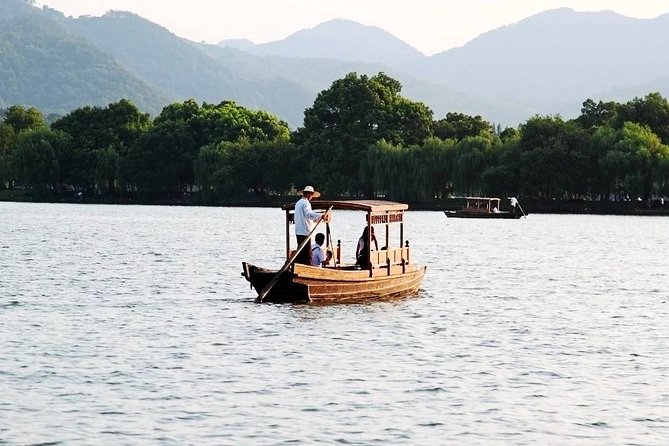 4-Hour Hangzhou City Private Customized Tour with Options - West Lake (Xi Hu) first, because it sets the whole mood
