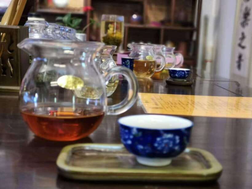 4-Hour Shanghai Best Garden and Temple Tour with Tea Tasting - Downtown Pickup, a 4-Hour Rhythm You Can Actually Use
