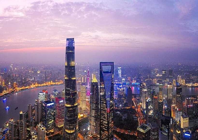 4-Hour Shanghai City Private Tour by German-Speaking Guide - Pudong New Island by ferry and a skybridge walk