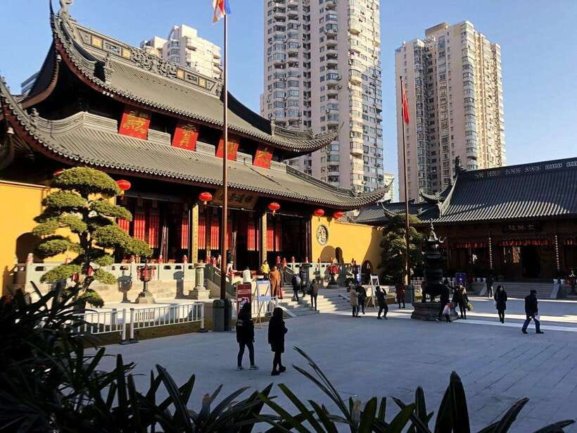 4-Hour Shanghai City Private Tour by German-Speaking Guide - Price and logistics: what 91 dollars really covers
