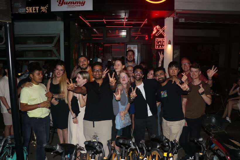 4-Hour Shanghai Pub Crawl (bars & nightclub hopping) - Meeting at Side Bar: The Fastest Way to Start Without Stress