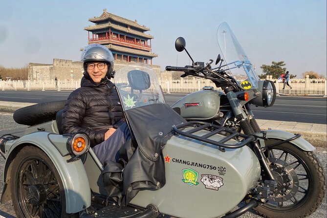 4 Hours Private Discover Beijing Tour by Sidecar - Stop-by-stop: Bell and Drum Towers, hutongs, and Houhai