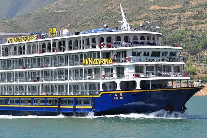4D3N Yangtze River Cruise:Chongqing to Yichang by Victoria Cruise - Day 2 Shuanggui Mountain and Fengdu, where the culture slows down