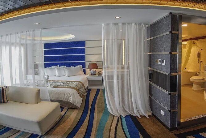 4D3N Yangtze River Cruise:Chongqing to Yichang by Victoria Cruise - Day 1 in Chongqing, Chaotianmen and the 21:00 departure
