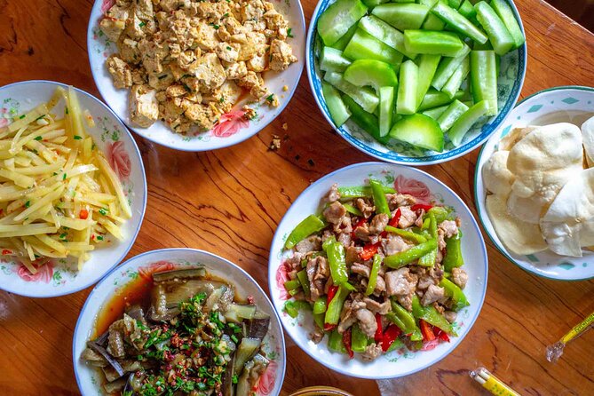 6-Day Go Beyond Shangrila for Wine & Tibetan Culture of Yunnan - Shuhe Ancient Town: the calm start before the altitude days
