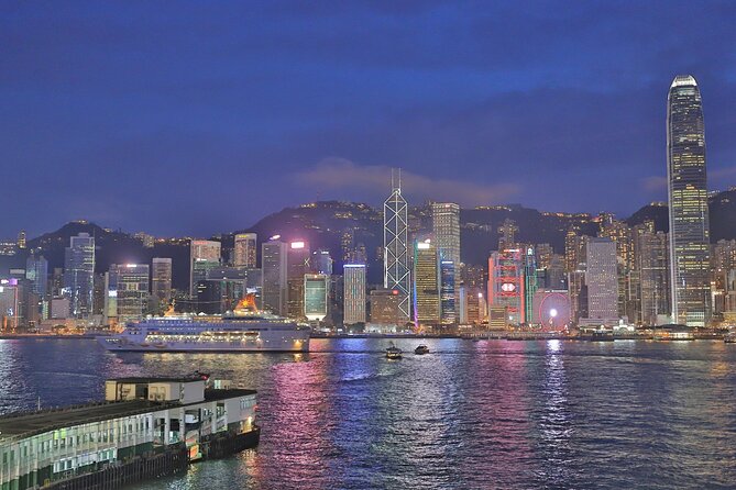 6 Hour Private Shore Excursion Cruise Ship Pick Up Guided Tour - Temple Street Night Market: the classic finish