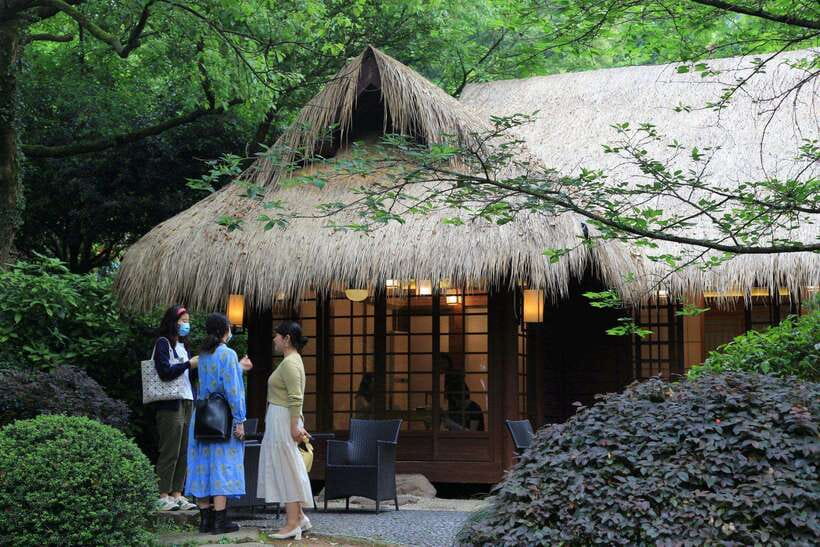 7 hours Hangzhou Tour Itinerary - Pickup and getting set up fast with a private car