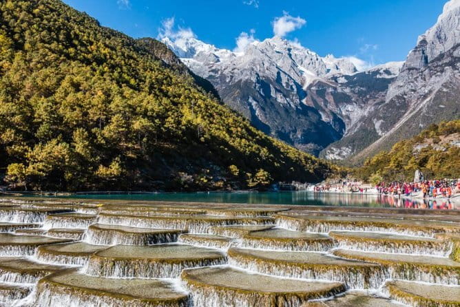 8 Days China Silk Road Private Tour to Xining, Zhangye, Dunhuang - Zhangye’s Giant Buddha at Dafo Temple and the canyon hike at Pingshan