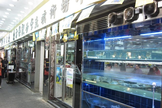 A Private City Tour of Hong Kong with Mercedes-Benz - Up to the Peak: Victoria Peak timing, views, and photo help