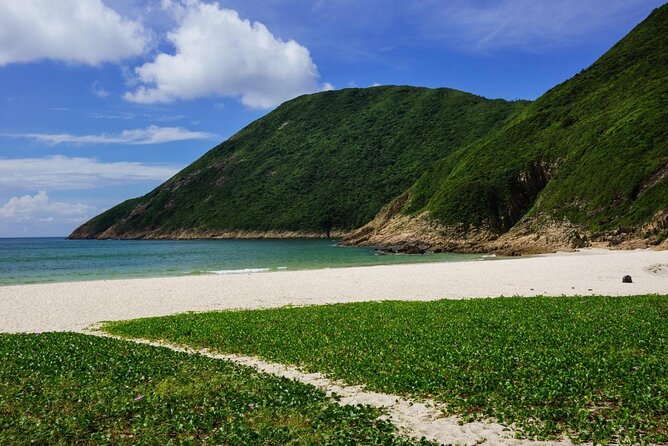 Afternoon Hiking Tour Sharp Island Geopark - Getting there from Choi Hung: public bus plus KaiTo boat