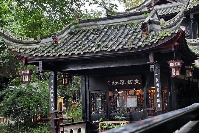 All Inclusive Private Day Tour of Chengdu Old Streets including City Top Attractions - Price and Logistics: What $127 Buys You in Chengdu
