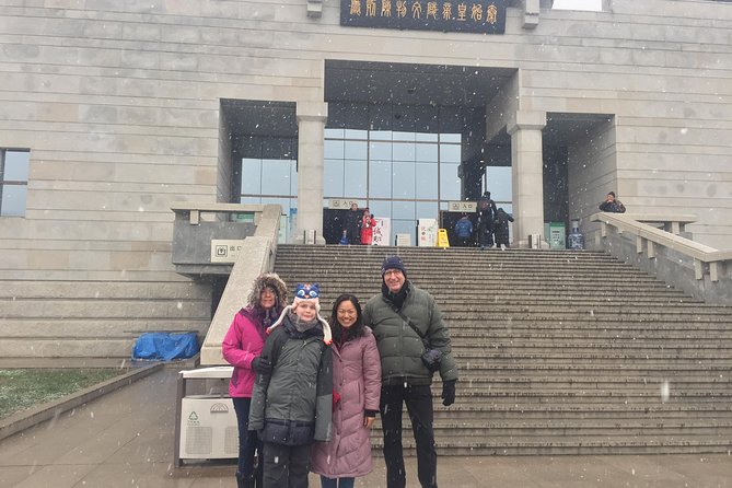 All Inclusive Private Half-day tour to the Terracotta Warriors - What the English-speaking guide actually adds