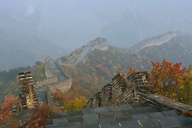 All Inclusive Private Hiking Tour from Huanghuacheng Water Great Wall to Xishuiyu - The pacing superpower: private guides who adapt to you