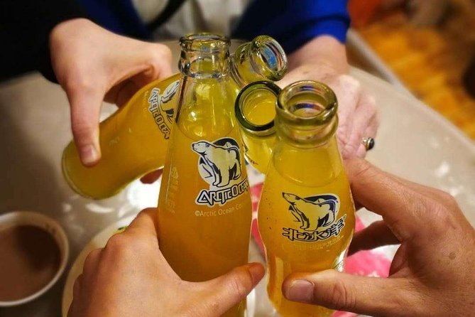 Authentic Old Beijing Hutong Food and Beer Private Tour - How the hutong walking experience feels in practice
