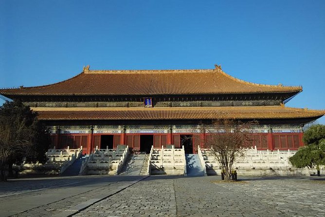 Badaling Great Wall and Ming Tombs Day Tour from Beijing - The jade factory and teahouse stops: cultural, but also sales time