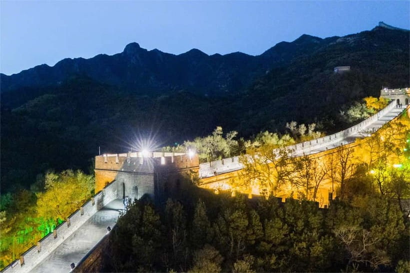 Badaling Great Wall Night Tour+ Light Show + Performance - Who This Tour Suits Best (And Who Should Skip It)