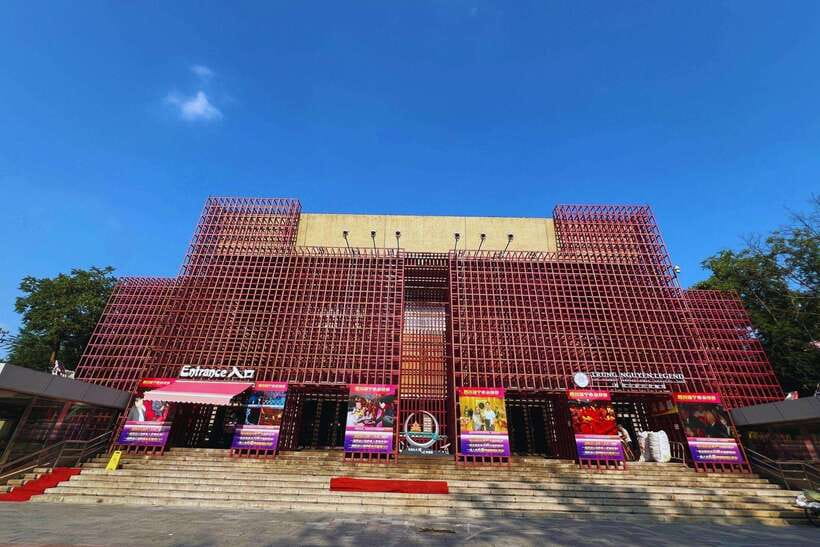 Beijing: Acrobatic Show Tickets Traditional & Modern Fusion - Practical Tips for a Smoother Night
