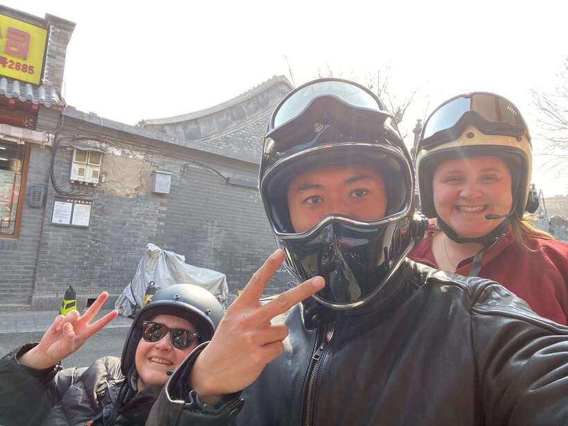 Beijing：Ancient & Modern City Tour by Sidecar(Day/Night) - Snacks, tea, and seasonal drinks that make the ride feel humane