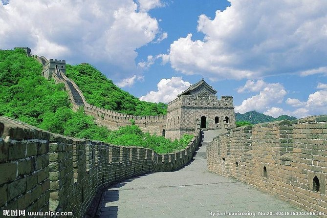 Beijing Capital Airport Layover Mutianyu Great Wall Private Tour - Private door-to-wall transfers, with a name sign at the start