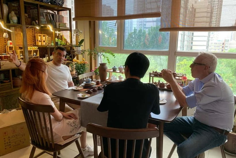 Beijing: Chinese Culture Tea Ceremony Reservation Service - Choosing Tea Leaves: How It Shapes Your Tasting Moment