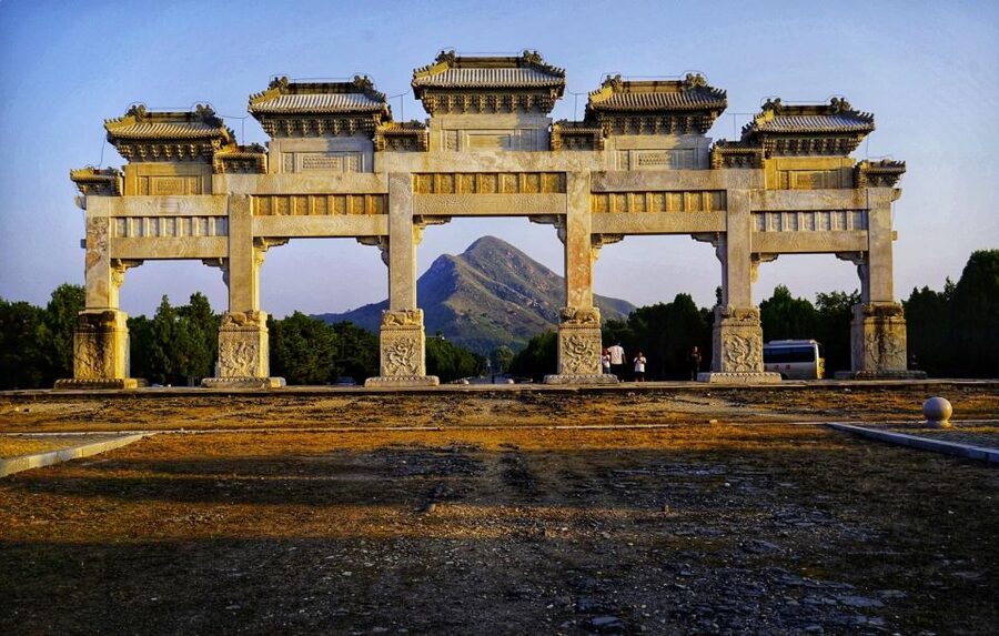 Beijing:Eastern Qing Tomb/Huangyaguan Great Wall/Dule Temple - Dule Temple in Tianjin Jixian: 1,000-year-old timber and giant Guanyin art