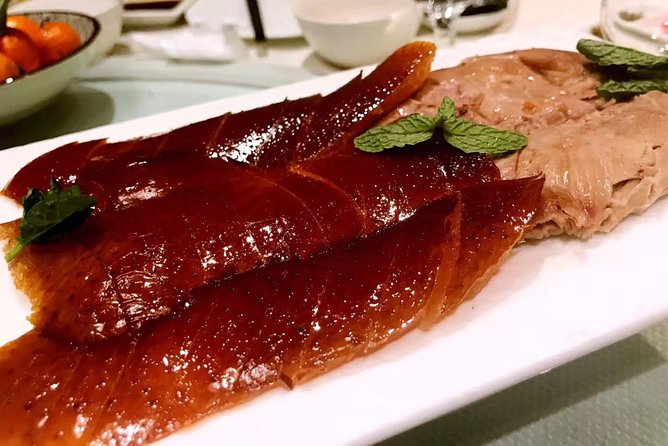 Beijing Evening Tour: Chaoyang Acrobatic Show with Peking Duck Dinner - Hotel pickup and private transport, the real convenience