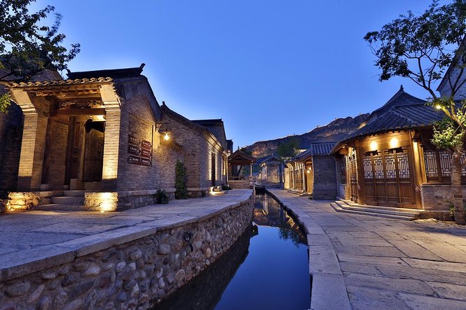Beijing Evening Tour: illuminated Great Wall and Gubei Water Town - Price and value: what you pay for, what you still handle