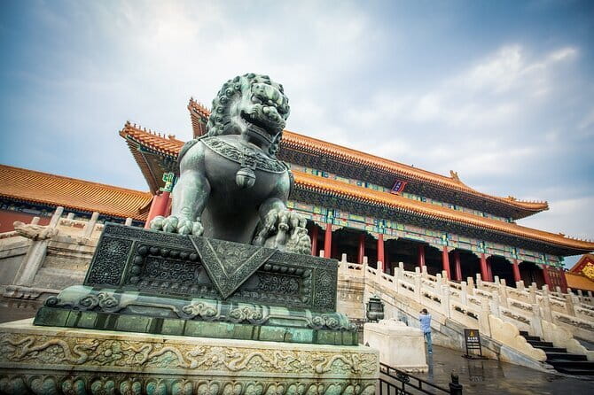 Beijing Forbidden City Small Group Tour with Tickets - Where the tour ends: North Gate, then you choose your next move