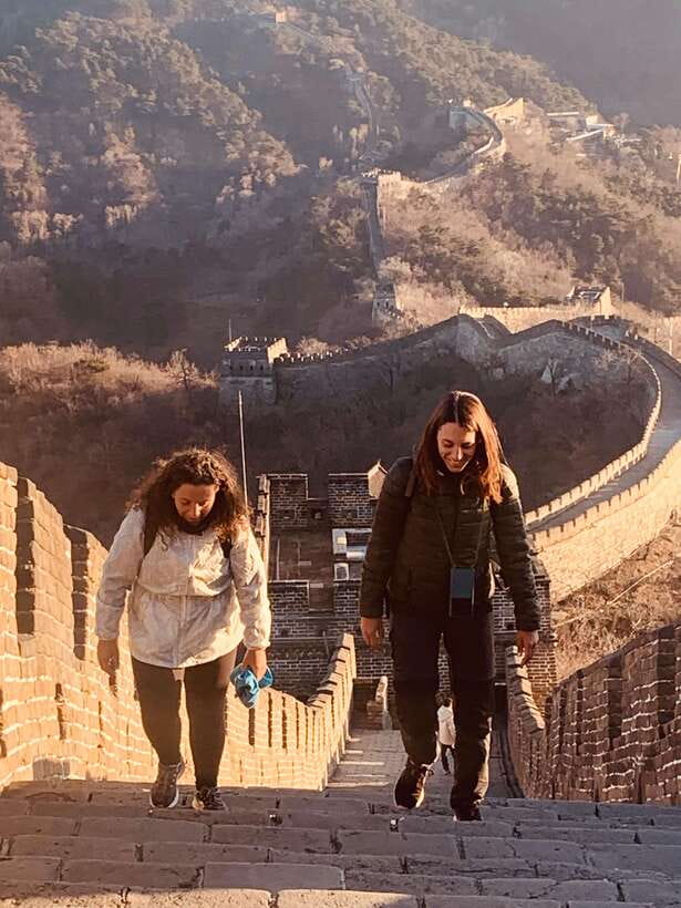 Beijing: Great Wall Layover Tour with a Native - Beijing food stop near the airport: dinner and lunch that feel local