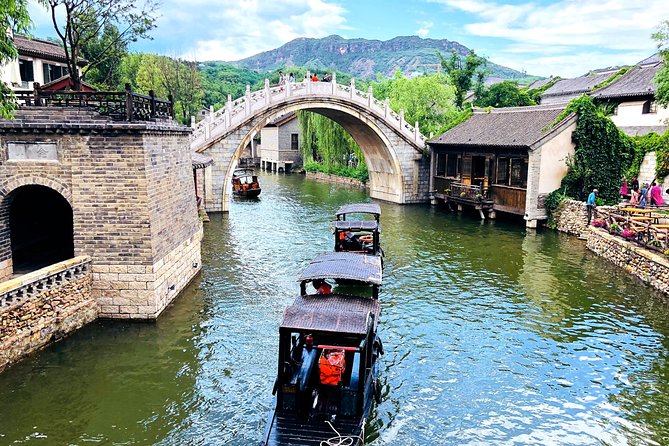 Beijing Gubei Water Town and Great Wall Day Trip - Getting started: the 10:00am pickup and private ride out of Beijing