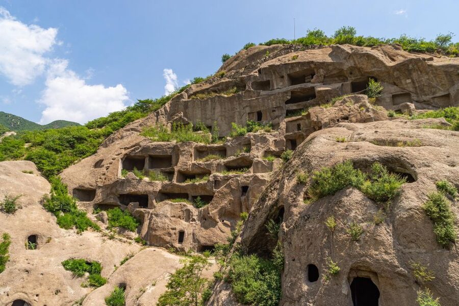 Beijing: Guyaju Cave Dwellings with Optional Visits - A Guided Walk Through 117 Caves, Tang-Era Craft in the Rock
