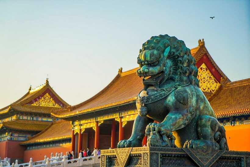 Beijing: Highlights of Forbidden City Private Walking Tour - Temple of Heaven on the afternoon plan: calm contrast to the palace