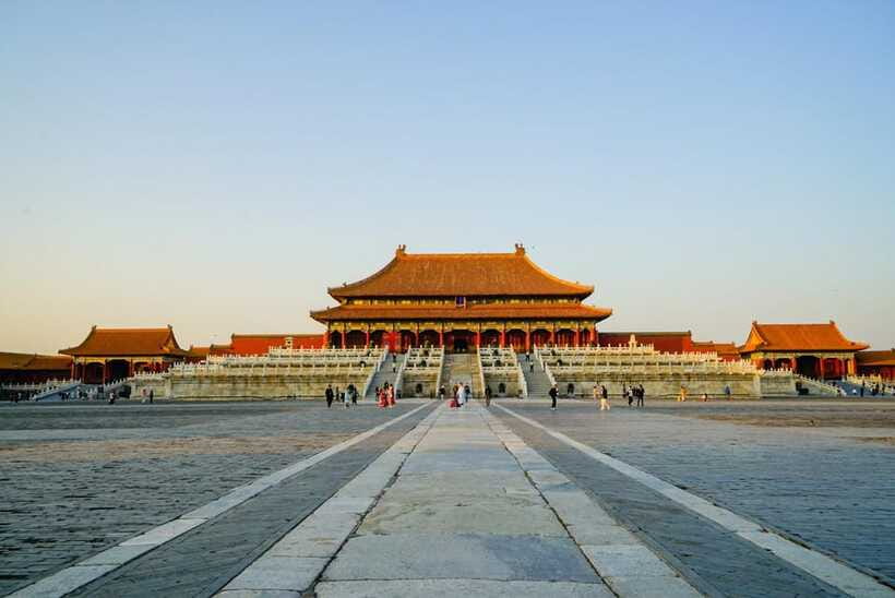 Beijing: Highlights of Forbidden City Private Walking Tour - What to bring, and the rules that can spoil your day if you forget