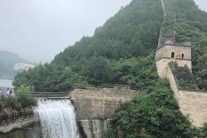 Beijing: Huanghuacheng Lakeside Great Wall Private Tour - Why Huanghuacheng’s lakeside wall beats the usual plan