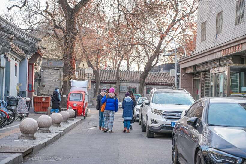 Beijing: Hutong Breakfast Food Tour - Mr. Yu’s Beef Flatbread and Tofu Pudding for Real Comfort