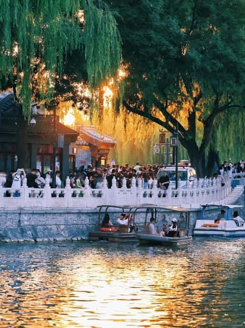 Beijing Hutong Dinner and Beer Walking Private Tour - The Hutong-to-Craft-Beer Shift: Gulou to Hidden Alley Bars