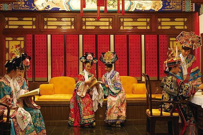 Beijing Imperial Dinning Experience with Night Tour - Price and logistics: what the $78 really buys