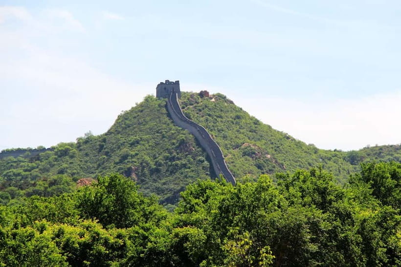 Beijing Juyongguan Great Wall Ticket And Options - Upgrade option: guided tour, and when it’s worth paying more