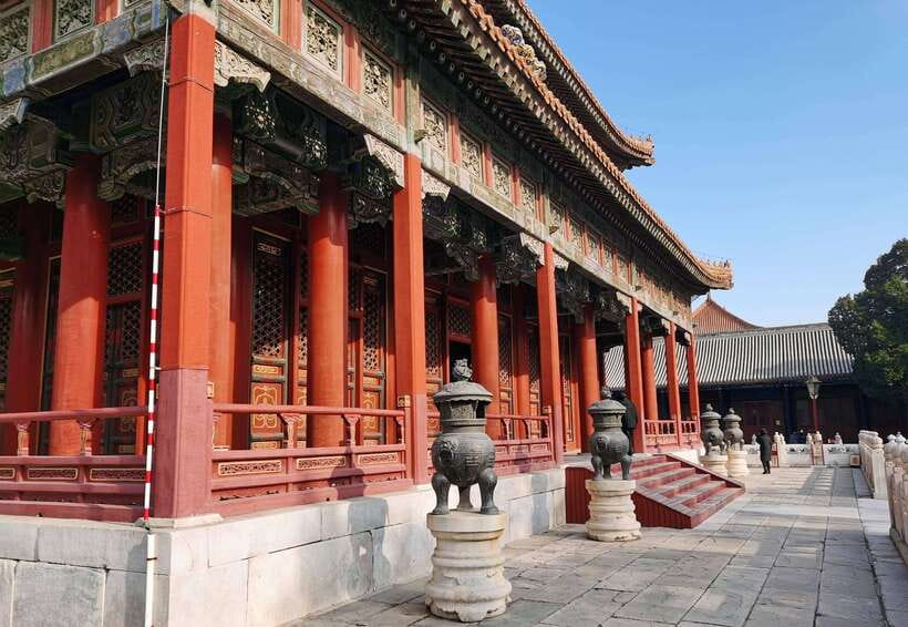 Beijing lama Temple Or Confucius Temple Tickets Reservation - Adding Beijing Confucius Temple nearby: central axis and scholar tablet